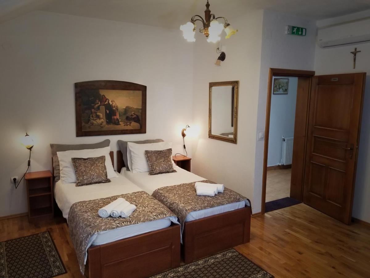 Wellness B&B Winery Sontacchi Kutjevo Exterior foto